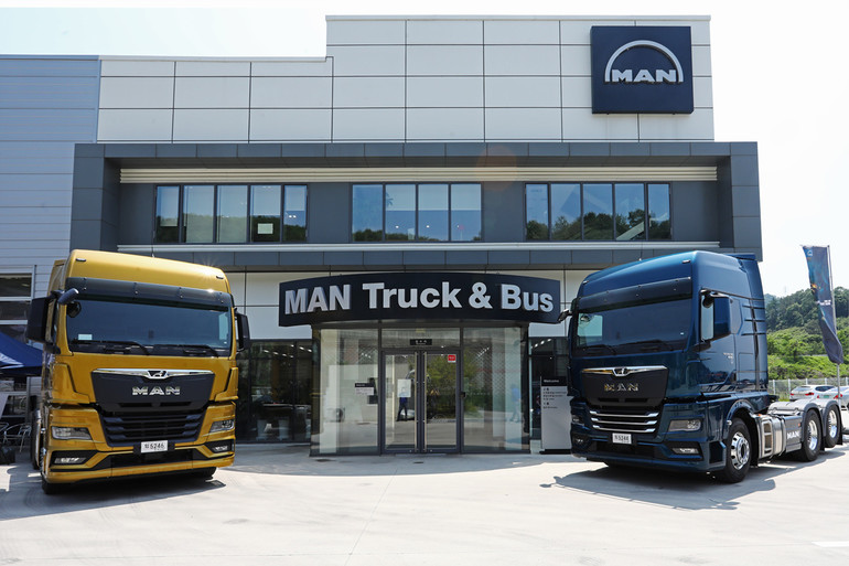 만트럭버스코리아는 지난 5월 약 2주간 진행한 ‘뉴 MAN TG’ 시리즈의 전국 로드쇼 및 시승행사를 성공적으로 마무리했다고 지난 2일 밝혔다.