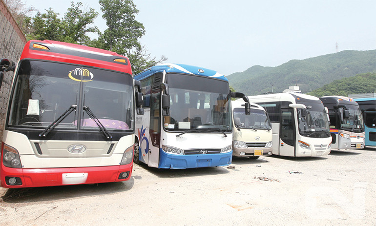 중고버스 모습.