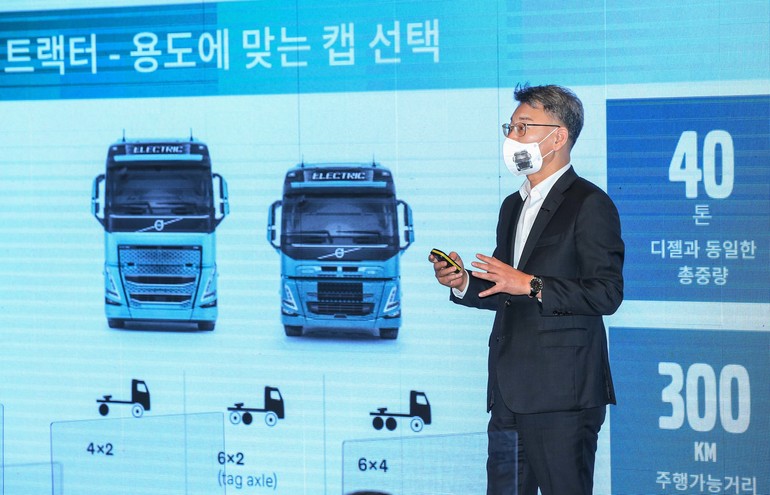 박강석 볼보트럭코리아 사장은 "지속가능성 측면에서 대형 트럭의 전동화가 수반되어야 하는 것은 더 이상 의문의 여지가 없는 사안"이라고 말했다.
