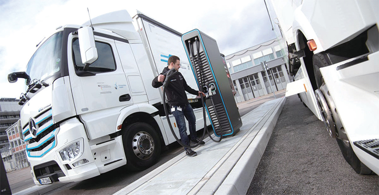 대형 전기트럭 충전모습