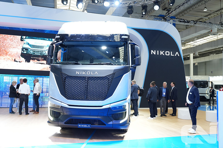 이베코와 니콜라가 합작해 만든 수소연료전지 대형트럭 '트레'이 이번 행사를 통해 최초 공개됐다.