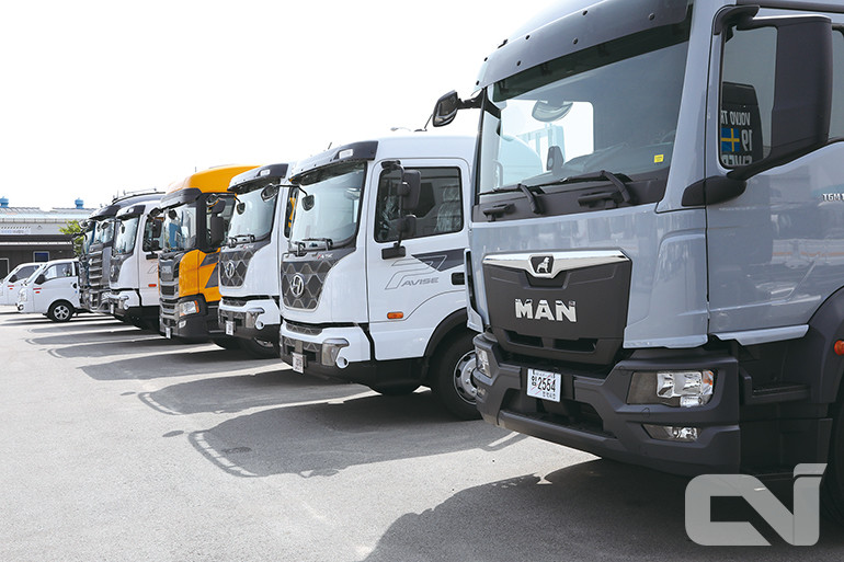 지난해 국내 트럭 판매량이 전년 대비 1.4% 감소한 것으로 나타났다. 