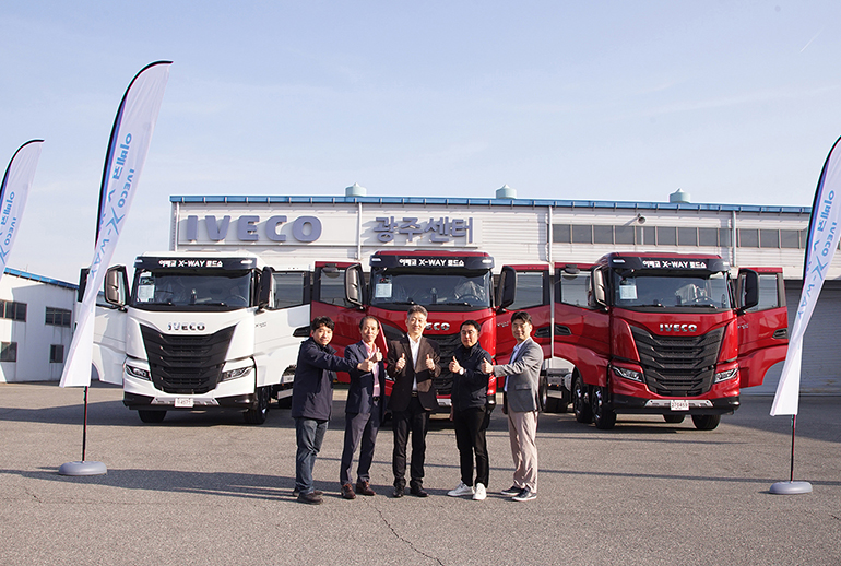 이탈리아 상용차 브랜드 이베코(IVECO)의 한국지사 이베코코리아가 대형 카고 트럭 ‘이베코 엑스웨이(X-WAY)’의 순회 전시를 개최한다.