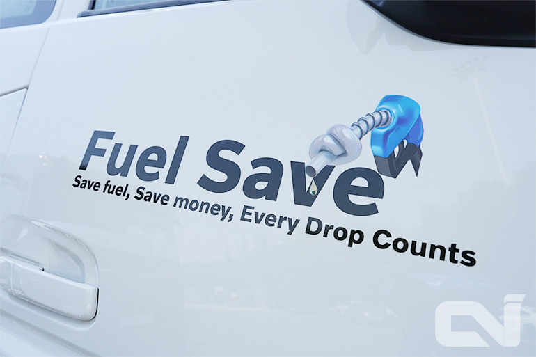 퓨엘세이브(Fuel Save)라 불리는 볼보의 새로운 엔진시스템을 장착한 차량