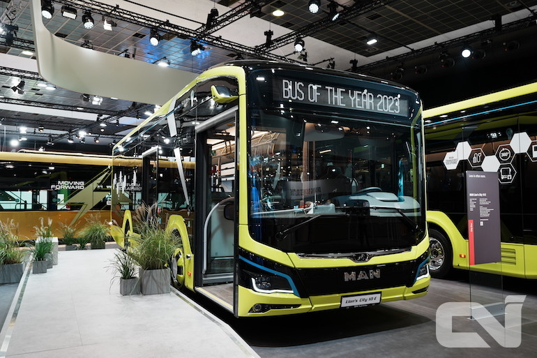 만트럭버스의 '라이언 시티 10 E(MAN Lion’s City 10 E)'가 이번 버스월드 관계자들이 선정한 '지속가능한 버스 2024(Sustainable Bus of the Year 2024)'에 선정됐다.