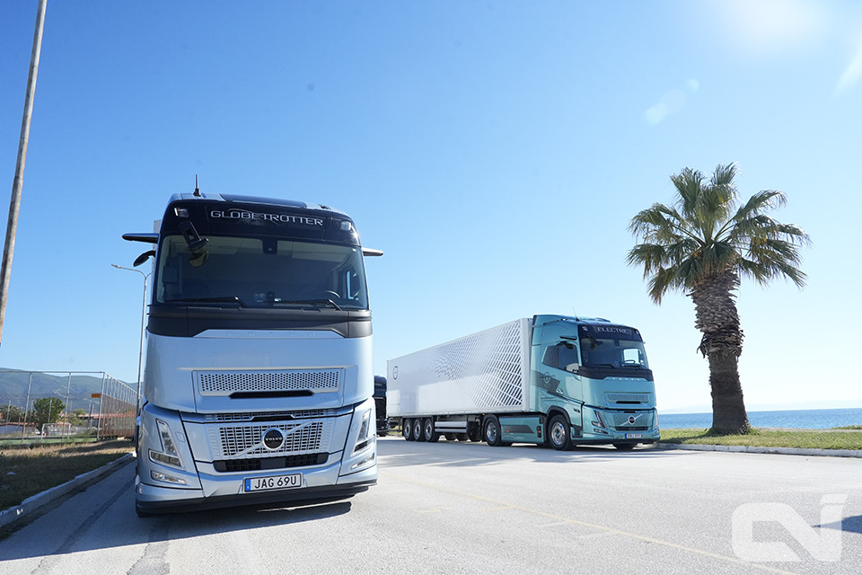 그리스 '테살로니키(Thessaloniki)’에서 신형 '볼보 FH 에어로'와 'FH 에어로 일렉트릭'을 약 330Km 장거리 주행을 해봤다.