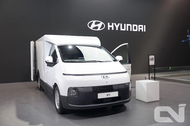 현대차가 출시한 새로운 목적기반상용차(PBV) 'ST1'  