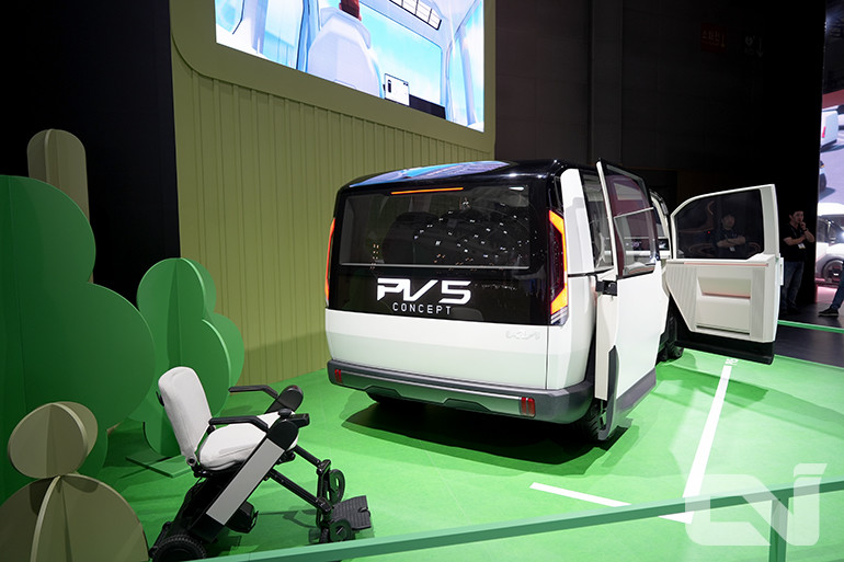 기아는 PV5를 시작으로 PBV 사업을 확장한다는 계획이다.