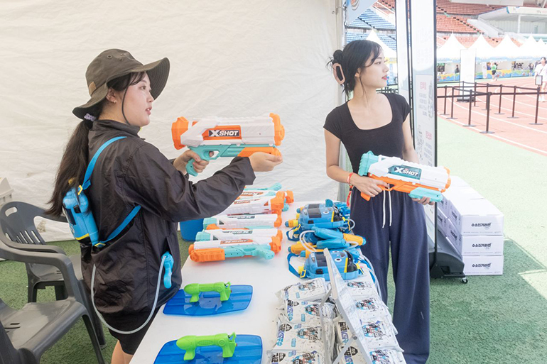 물총 사격 미니올림픽을 비롯해 퀴즈대회도 함께 진행했다.