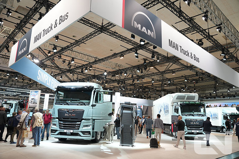 IAA 2024. 만트럭버스 전시부스 모습.