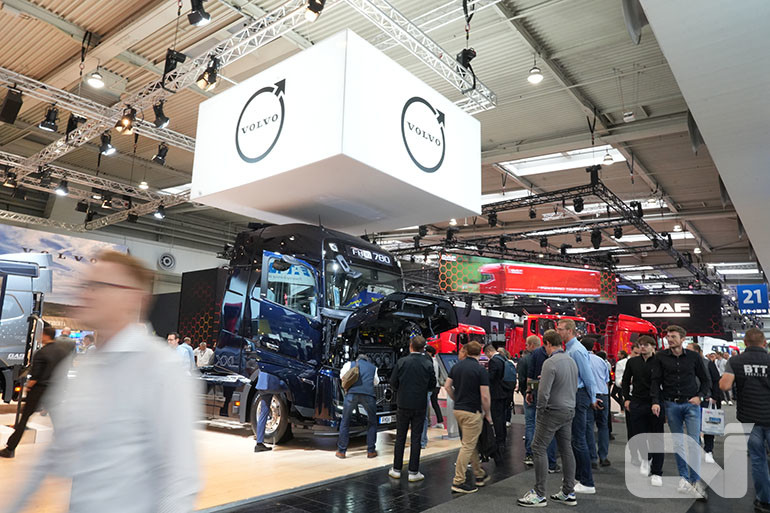 IAA 2024. 볼보트럭 전시부스 모습.