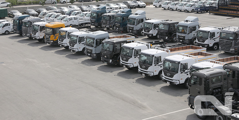 올해 3분기까지 나타난 국내 트럭시장의 호조세는 ▲차량 할부금리 안정화 ▲노후 경유차 조기폐차 지원정책 확대 ▲건설기계 수급조절 완화 외에 다소간의 수출입 물동량 회복이 주효했기 때문으로 분석됐다.