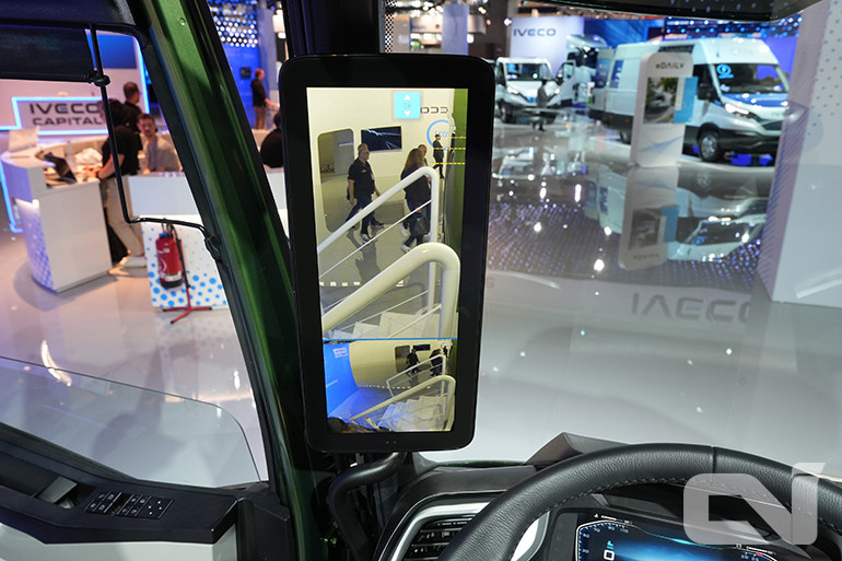 이베코의 디지털 사이드미러