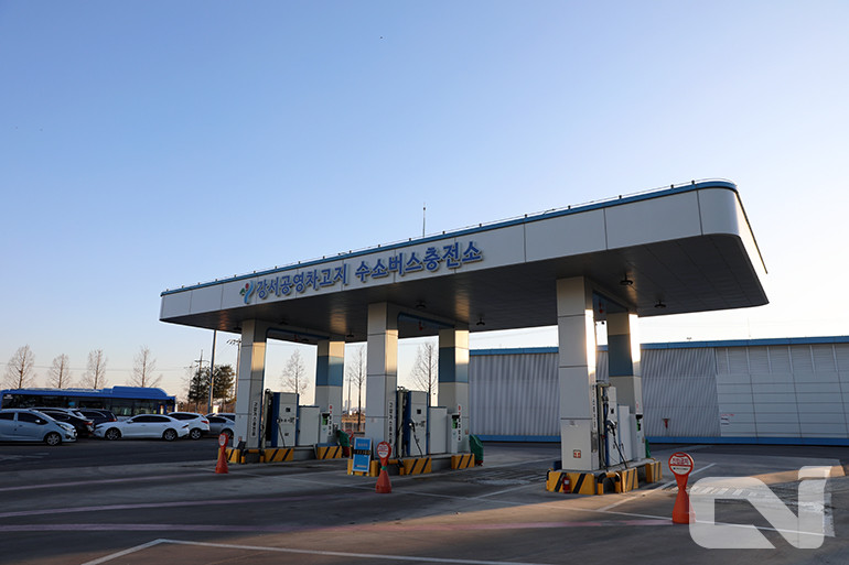 강서공영차고지 내 수소버스 충전시설은 한달에 3~4번의 고장이 발생한다고 한다. 