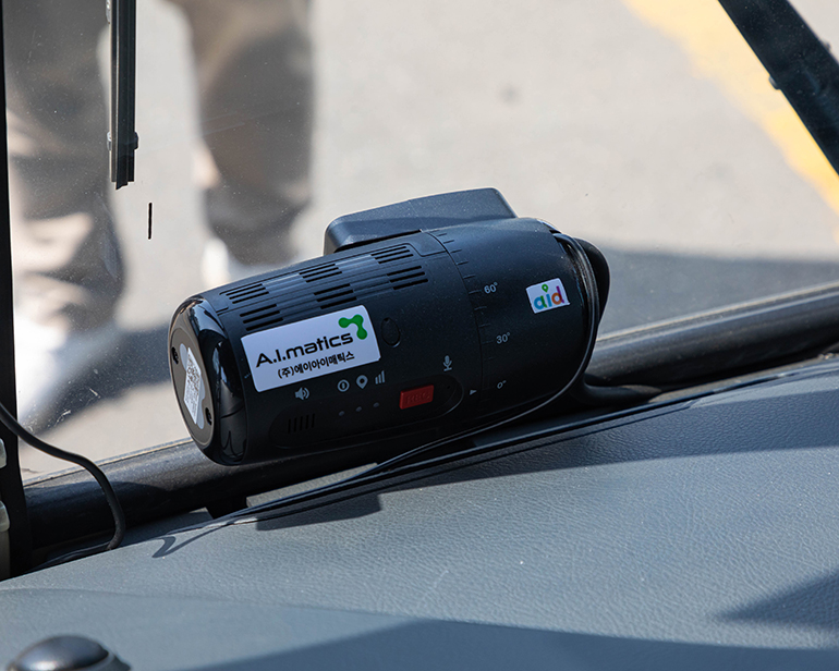  노선버스에 장착된 AI(인공지능) 카메라의 모습 (자료사진) 