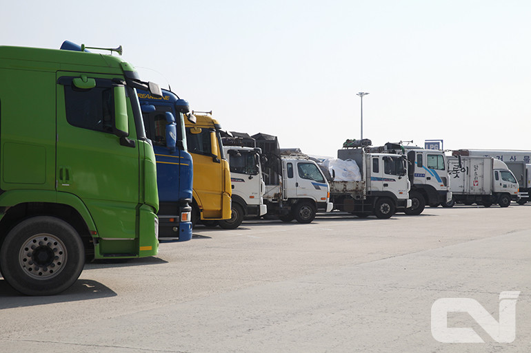 국토교통부는 최근 일부 화물자동차 대폐차 규제를 완화하는 방향으로 ‘화물차 대폐차 업무처리 규정’을 개정고시했다.