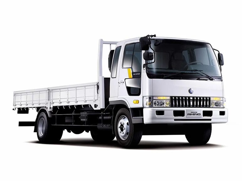 현대차와의 인수 합병으로 인해 단종된 기아의 5톤 트럭 '라이노'의 모습
