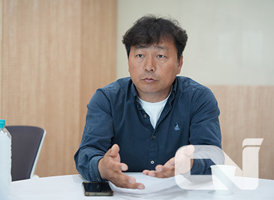 권수칠 윈더블 대표가 상용차정보와 인터뷰를 갖고 있다.