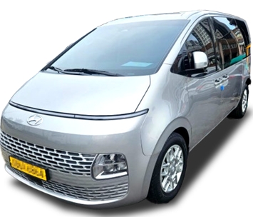 현대차의 소형 화물차인 현대 스타리아 밴의 영업용 차량.