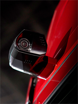 '더 뉴 엑시언트'에 신규 적용된 카메라형 디지털 사이드 미러의 모습.