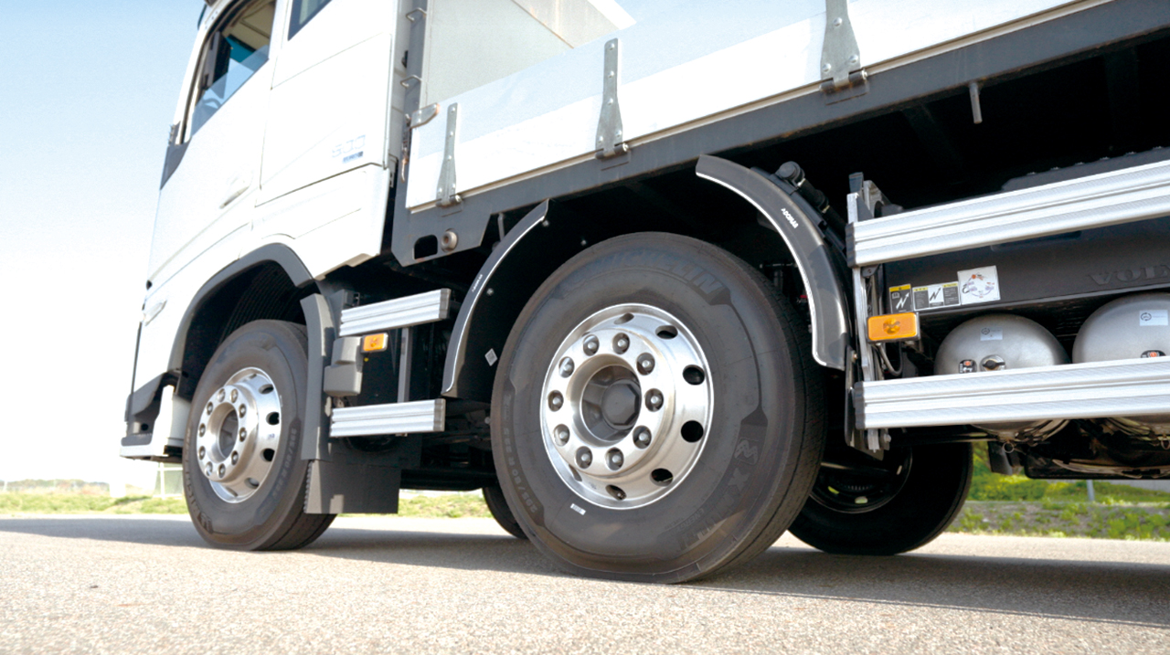 볼보트럭에 장착된 미쉐린 ‘X 멀티 에너지’ 타이어