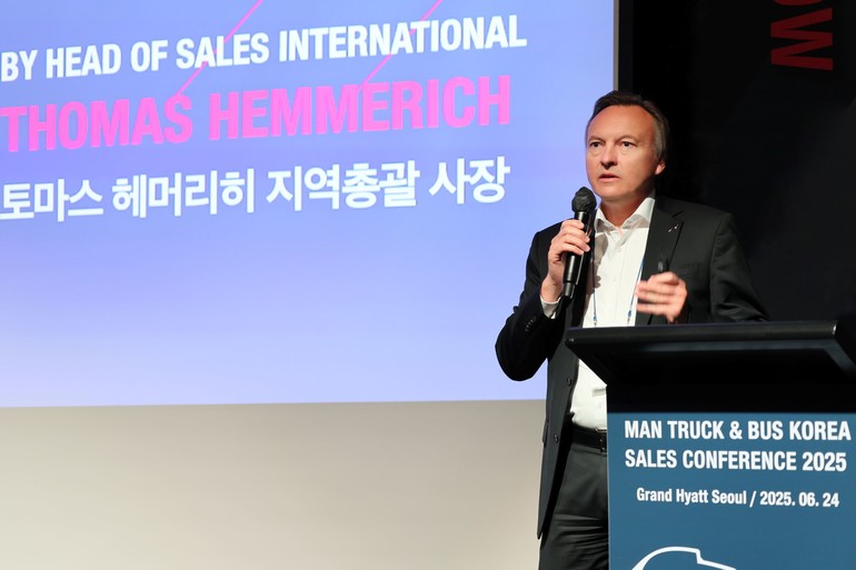 토마스 헤머리히 만트럭버스그룹 세일즈 인터내셔널 총괄 부사장은 고객 중심의 통합 솔루션 제공을 확대하겠다고 전했다. 
