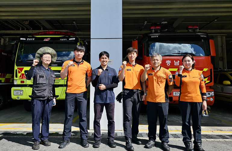 타타대우가 혹서기를 앞두고 충청, 호남 지역의 소방차량을 대상으로 무상 점검 서비스를 진행 중이다.