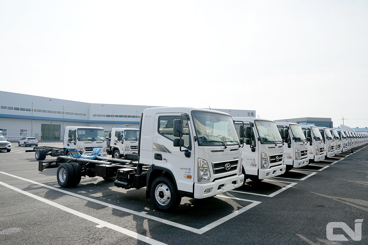 골드밴 전주 스마트 공장은 현대자동차의 OEM 기업으로써 한걸음 더 나아갈 전망이다.