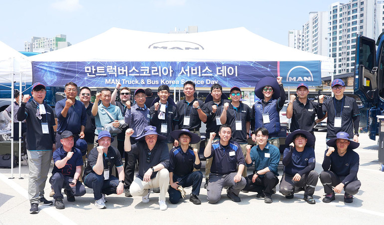 만트럭버스코리아가 고객과 접점 확대를 위해 기획한 찾아가는 무상 점검 캠페인 'MAN 서비스데이'가 성황리에 마무리됐다.