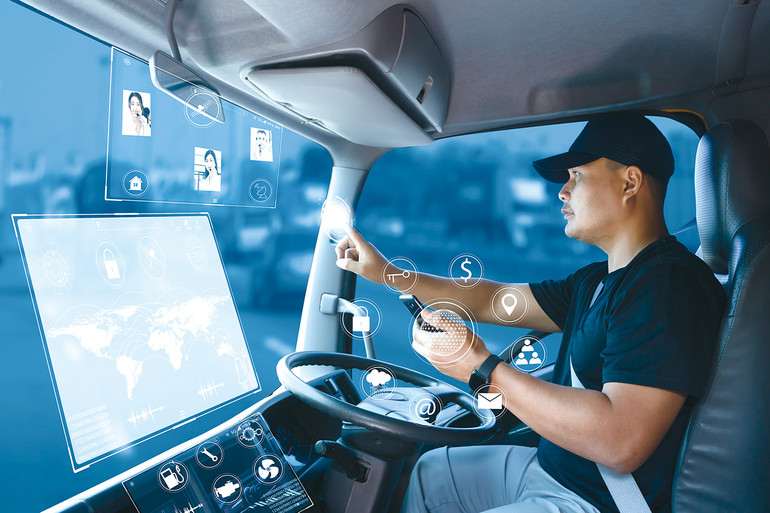 AI 기술은 트럭 조립·생산부터 시작해 정비, 최적 경로 안내에 이르기까지 차량의 전 생애 주기에 걸쳐 폭넓게 활용되고 있다.