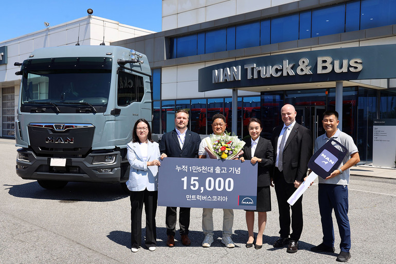 만트럭버스코리아는 다양한 트럭 라인업을 통해 누적 판매량 1만 5천대를 돌파했다.