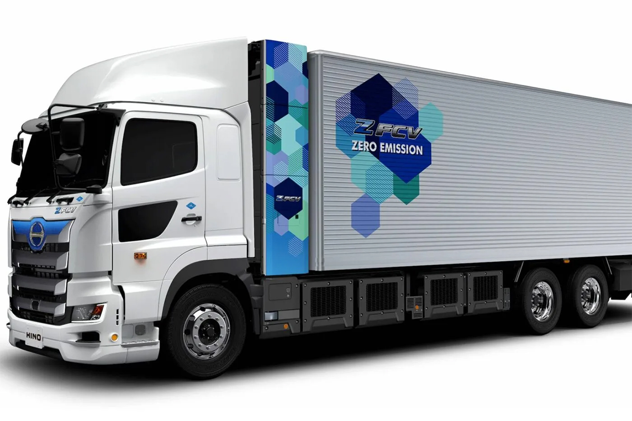 일본 히노트럭과 토요타가 공동 개발한 수소트럭 '프로피아 Z FCEV' 