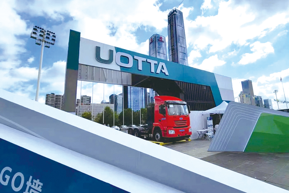 중국과 네덜란드의 전기차 기업이 태국에 배터리 교체형 전기트럭 공급을 위한 MOU를 체결했다고 밝혔다. 