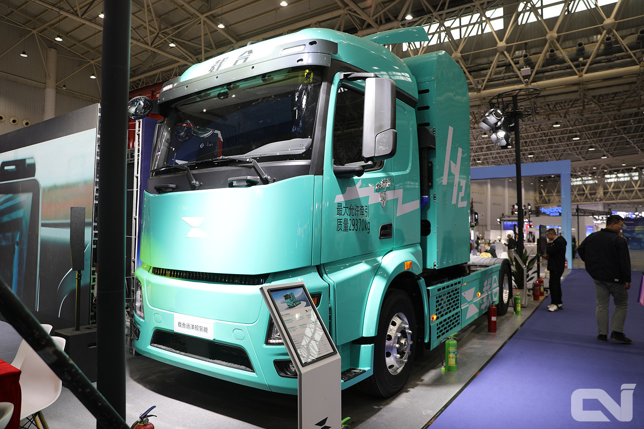 친환경 상용차 전문 브랜드 자이허 자동차의 대형 수소트럭